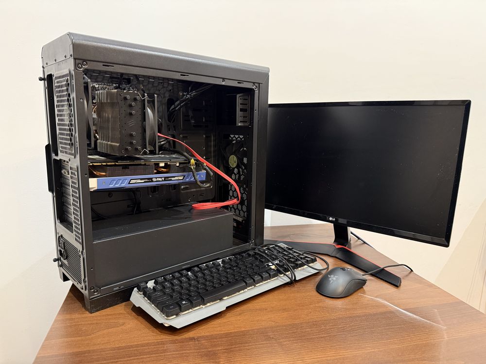 Komputer stacjonarny i5-8400 / GTX 1080 / 16GB RAM