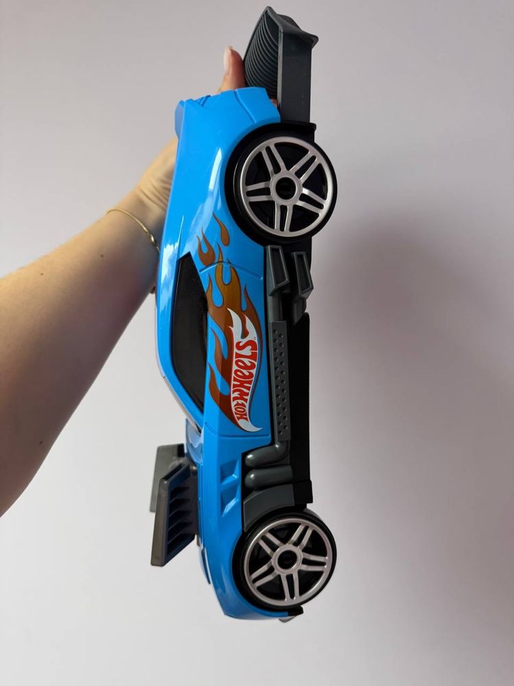 Автомобіль-гараж Hot wheels