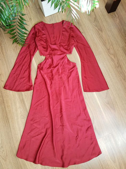 Koktajlowa satynowa sukienka ASOS wesele impreza