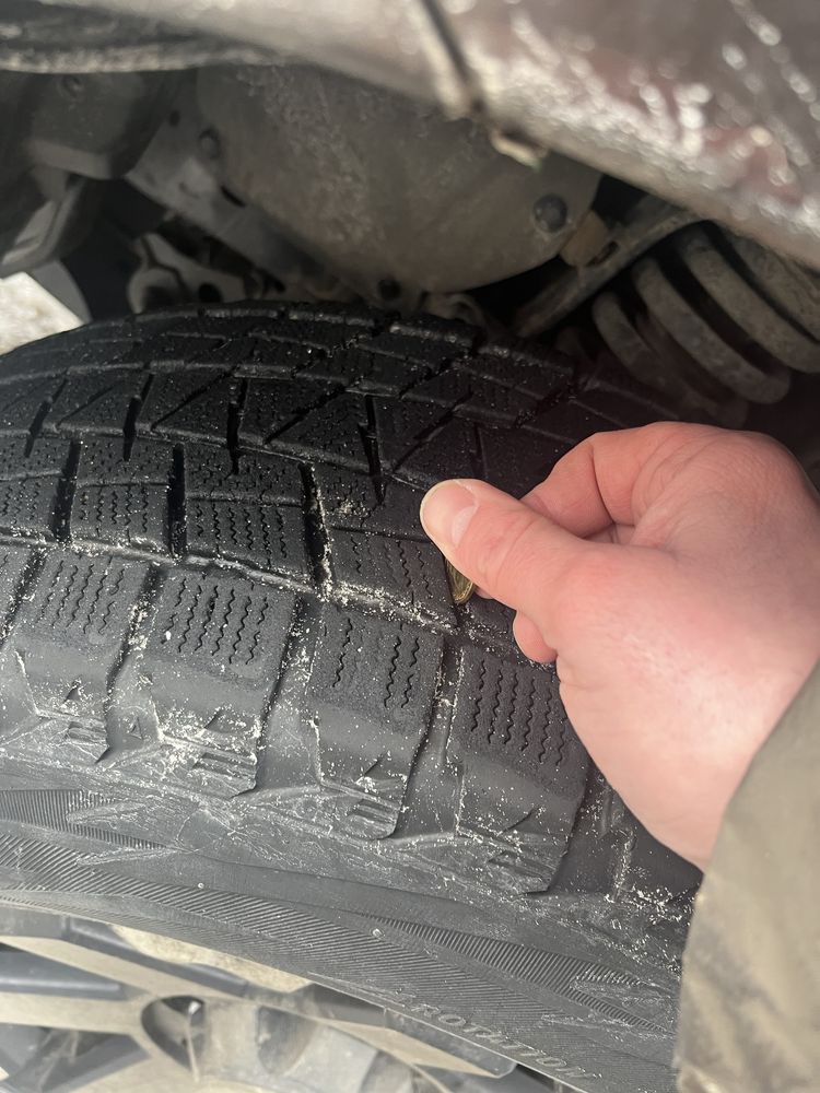 Шины Bridgestone Blizzak DM-V1 265/65 R17