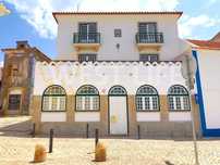 Moradia T4 no CENTRO HISTÓRICO - Localização Única com vista de mar...