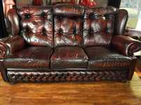 Продам шкіряний диван у класичному англійському стилі Chesterfield