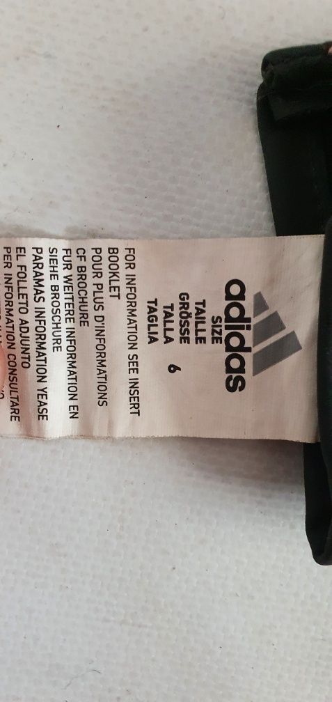 Перчатки вратаря Adidas Predator  original,  22  см