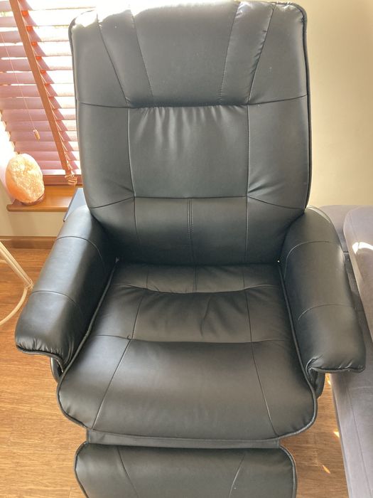 Fotel z funkcją masażu