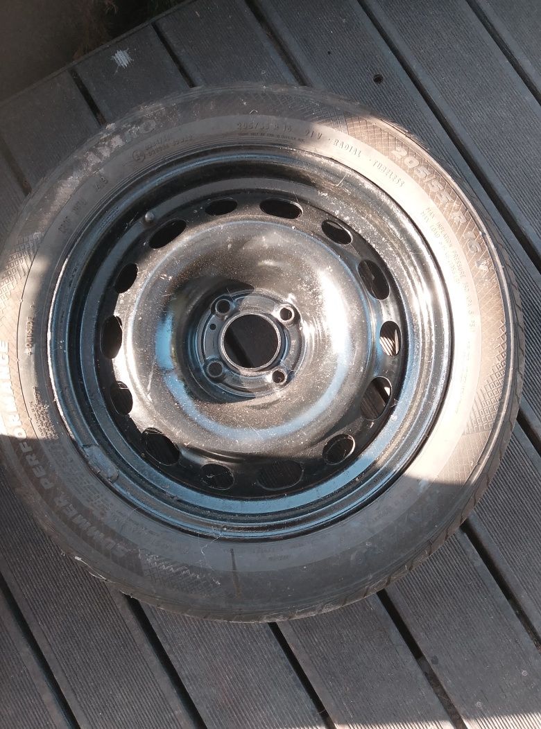 Paxaro felga z oponą 205/55 R16