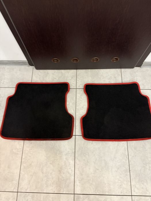 4 Dywaniki ford focus mk2