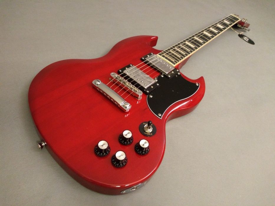 Harley Benton DC-580 Cherry Vintage Series-gitara elektryczna-typ SG