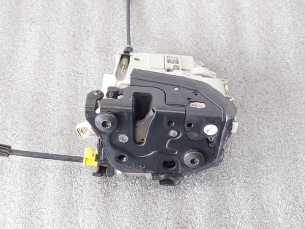 Fechadura / fecho porta frente direito AUDI A1 Sportback (8XA, 8XF)