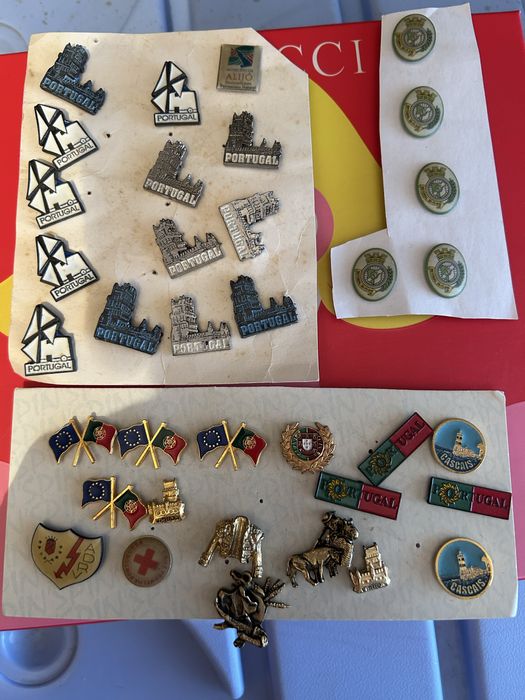 Pins Metal varios