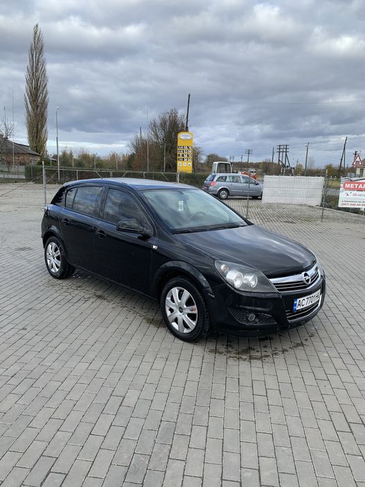 Opel Astra 1.6 2013рік 69тис оригінального пробігу