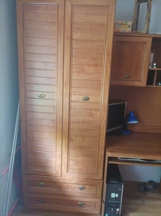 Szafa, biurko, komoda, regał- meblościanka