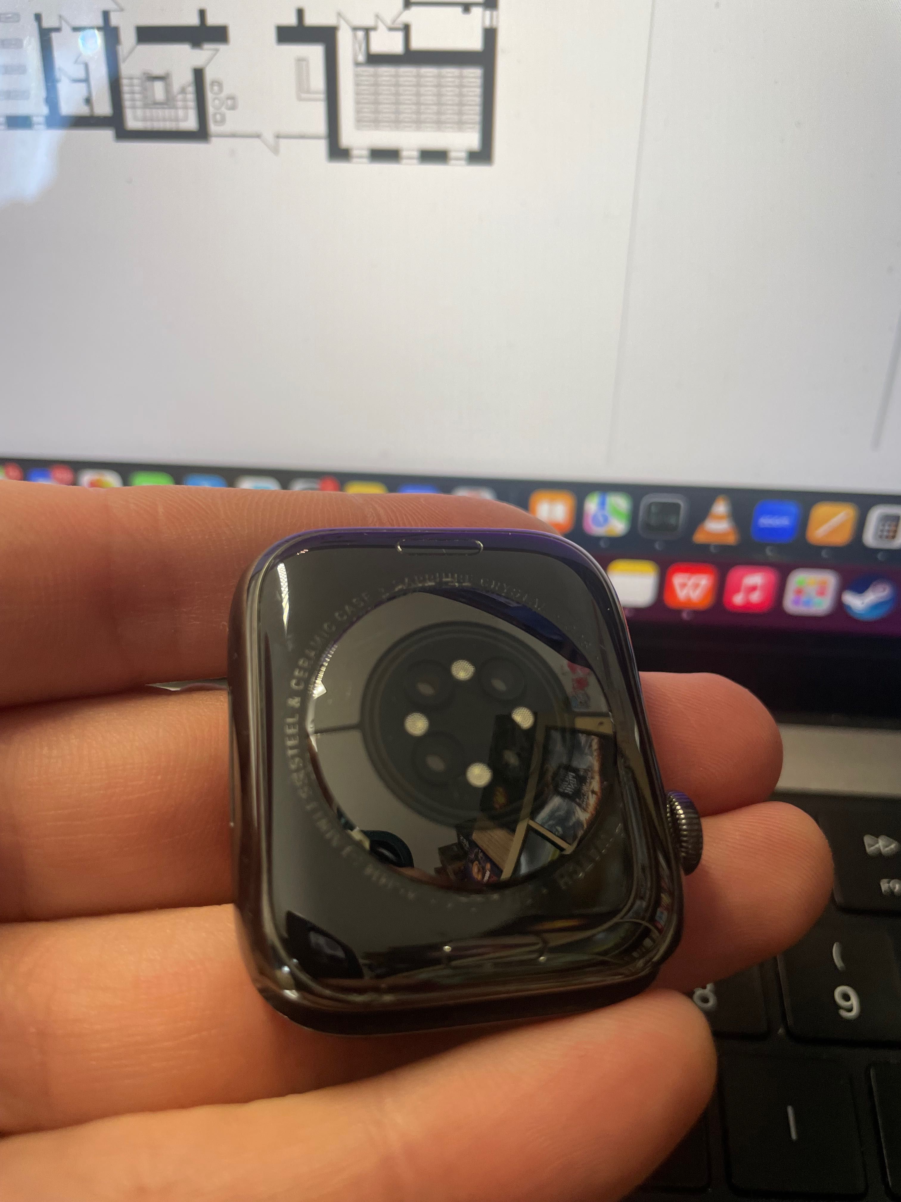 Apple Watch Series 7 45mm Graphite Steel GPS + LTE