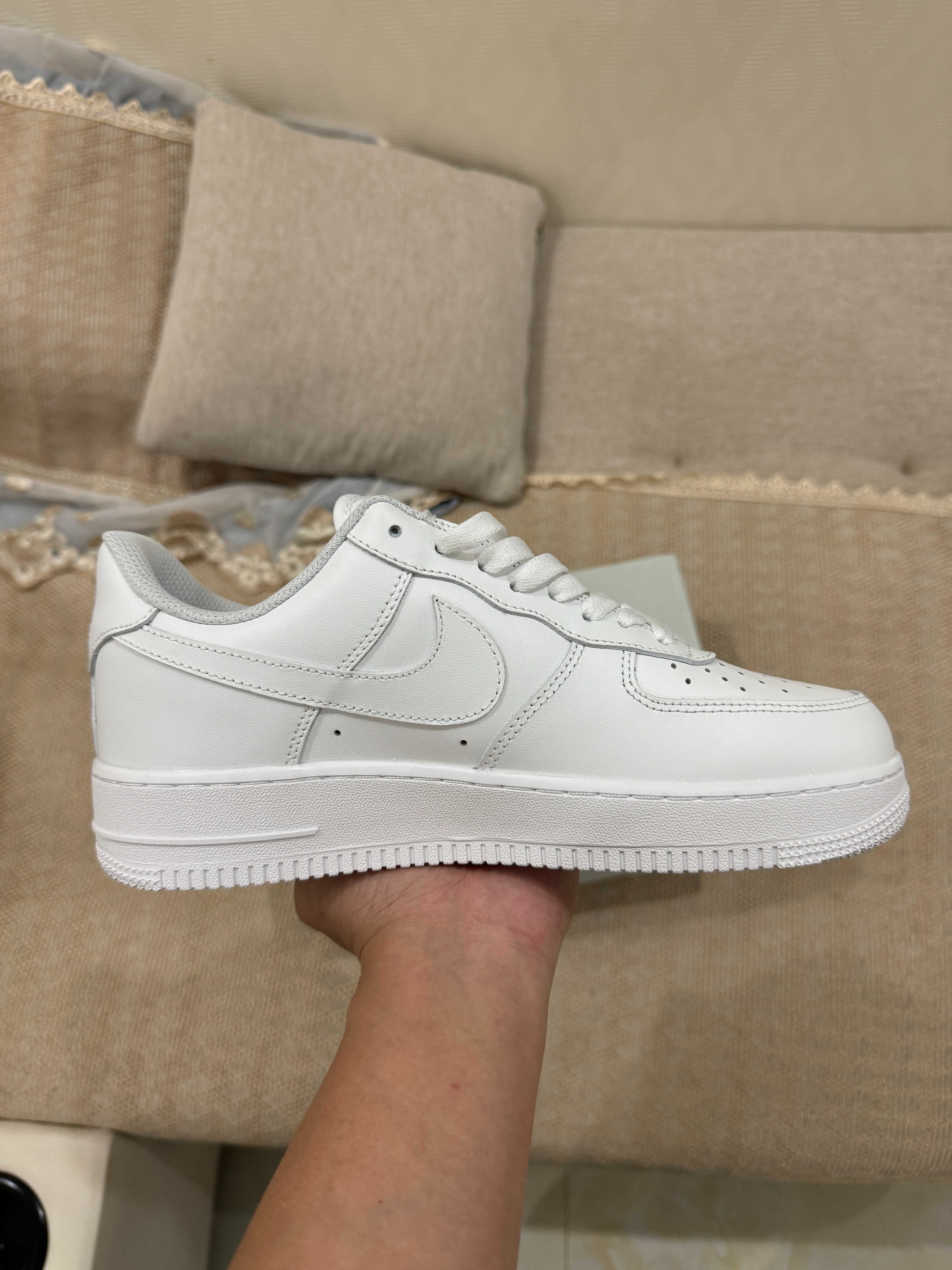 Nowy Nike AirForce1Low White Moda Rozmiar.37,5