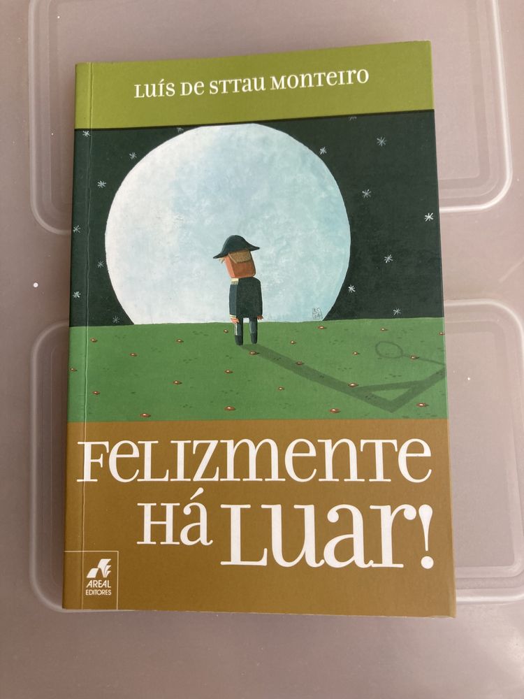 Vendo “felizmente há luar” em muito bom estado