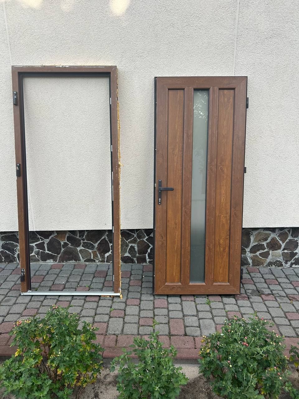 Продаю металопластикові двері