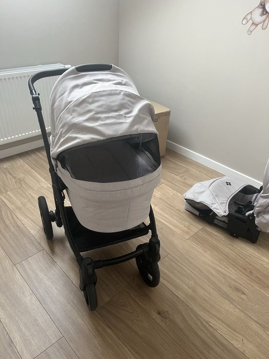 Bebetto Vulcano + fotelik Cybex