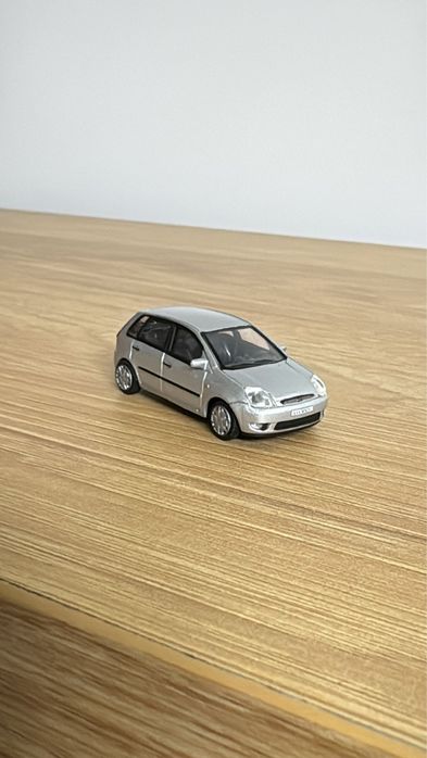 Ford Fiesta 1:72 Hongwell