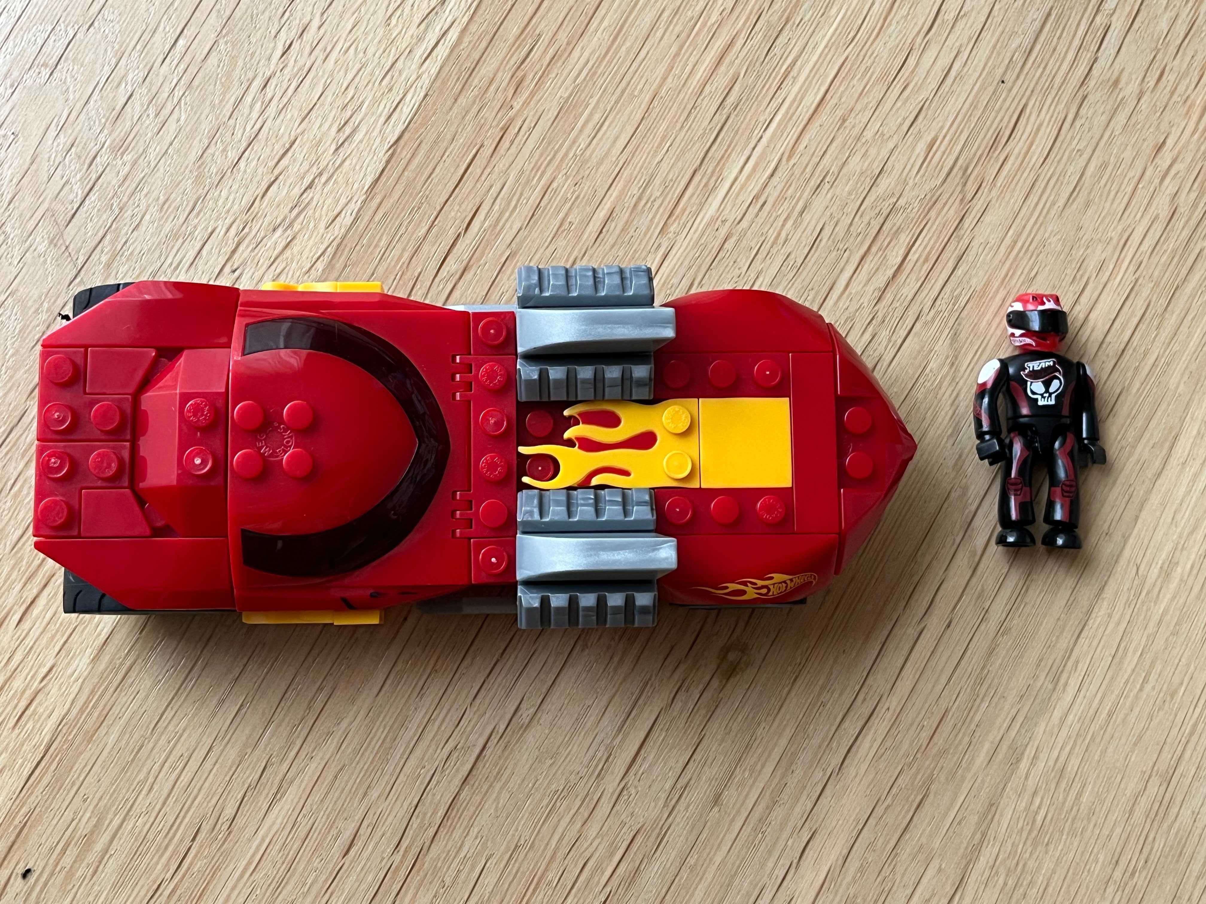 Hot Wheels Mega Bloks samochód z klocków