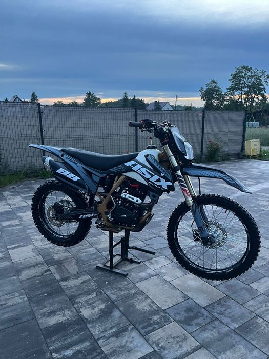 Asix xb-88 250cc  2024r
