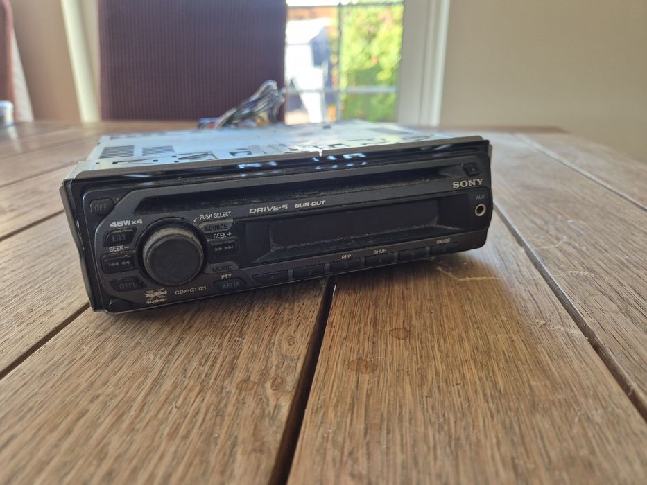 Магнітола Sony Cdx-gt121