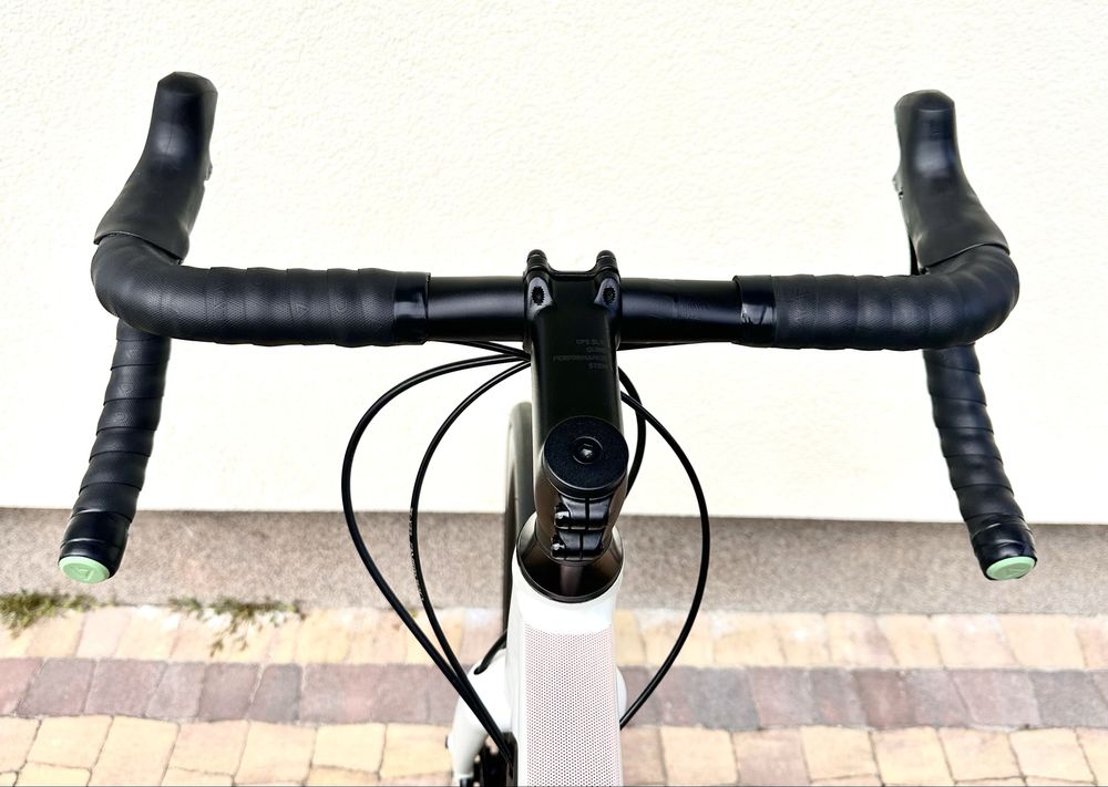 Gravel Cube NUROAD WS rama L Shimano GRX Biały mat JAK NOWY !!!