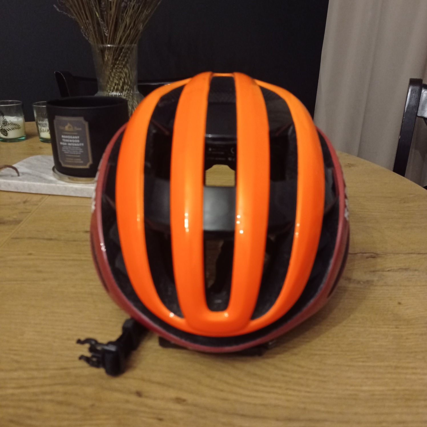 Kask szosowy ABUS