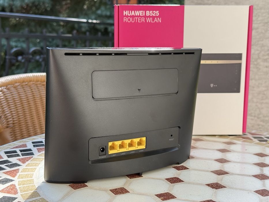 Huawei B525 SIM WiFi 750Mbps 4xLAN (LTE Cat.6 300Mbps/50Mbps)