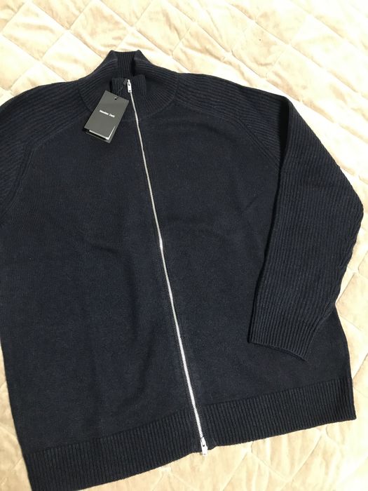 Продам чоловічий вовняний кардиган Massimo Dutti