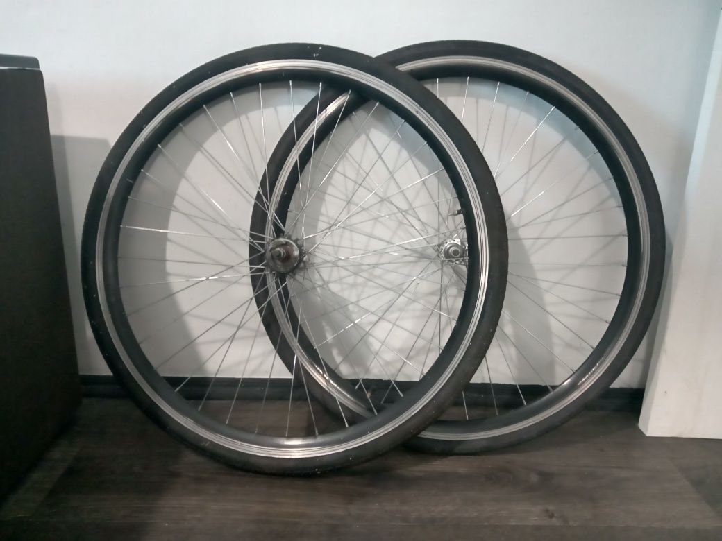 Колеса для шосейного велосипеда, 28 дюймов