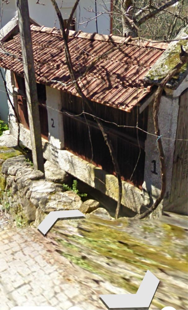 Espigueiro em Granito em boas condições