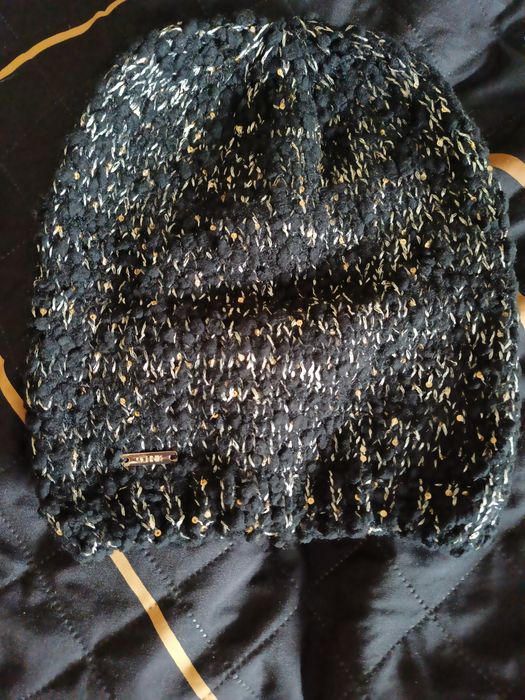 Czapka zimowa damska, Ochnik,czarna,cekiny zlote