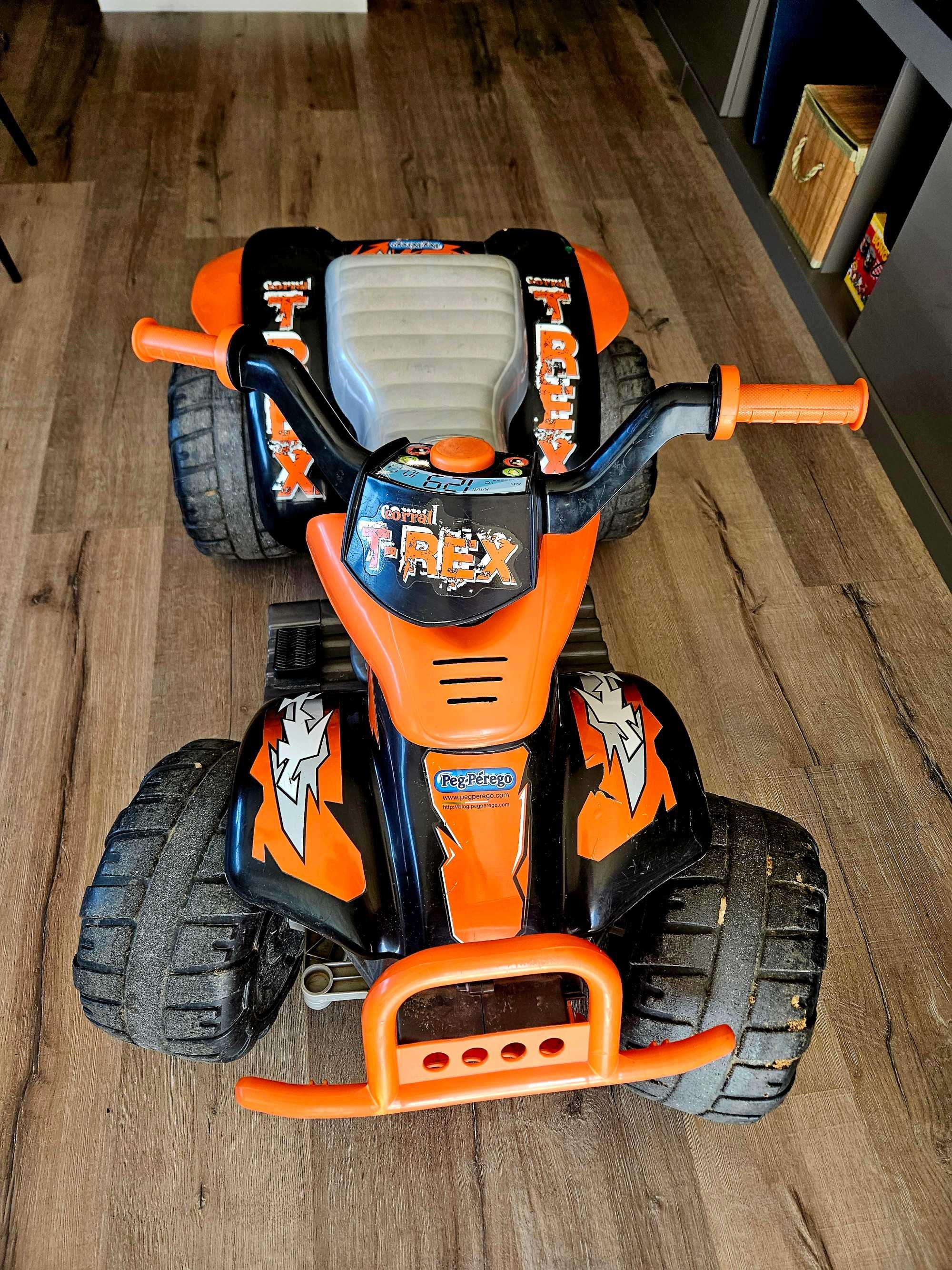QUAD eléctrico para criança - PegPerego 'T-Rex'