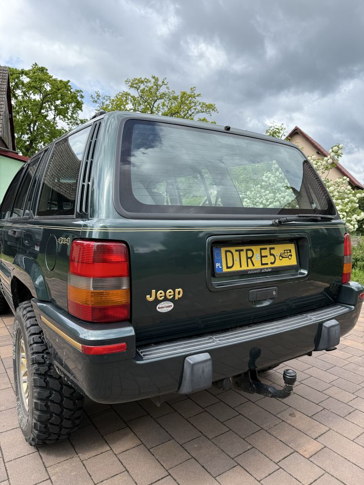 Jeep Grand Cherokee Limited 4.0 benzyna, 6 rzędowa