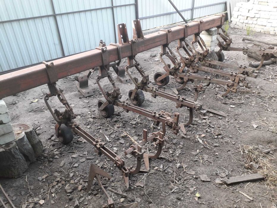 Культиватор бурячный!