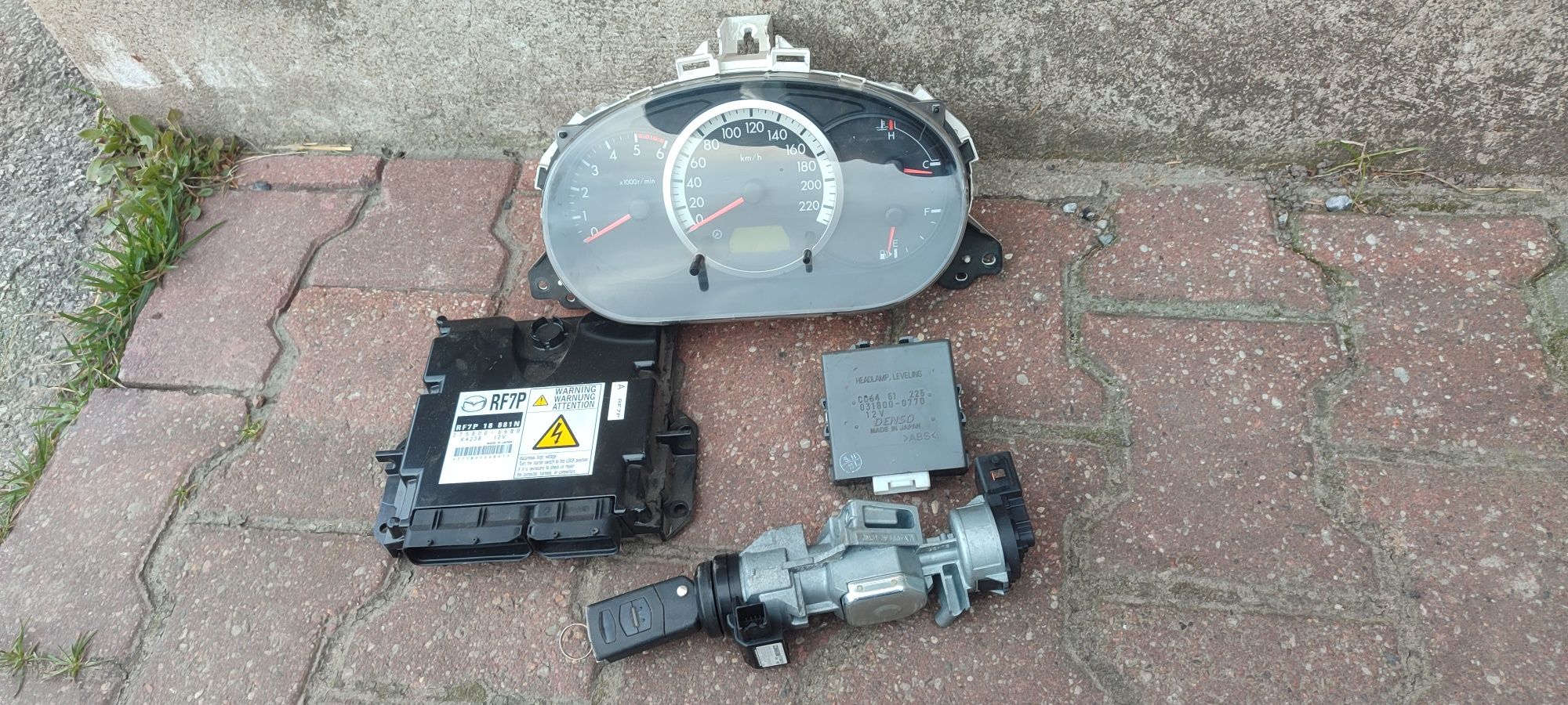 Mazda 5 2.0 citd komputer sterownik zestaw startowy IMMO i inne