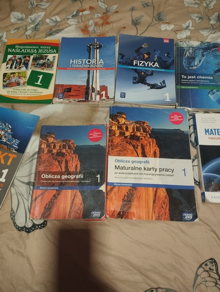 Podręczniki liceum, technikum klasa 1