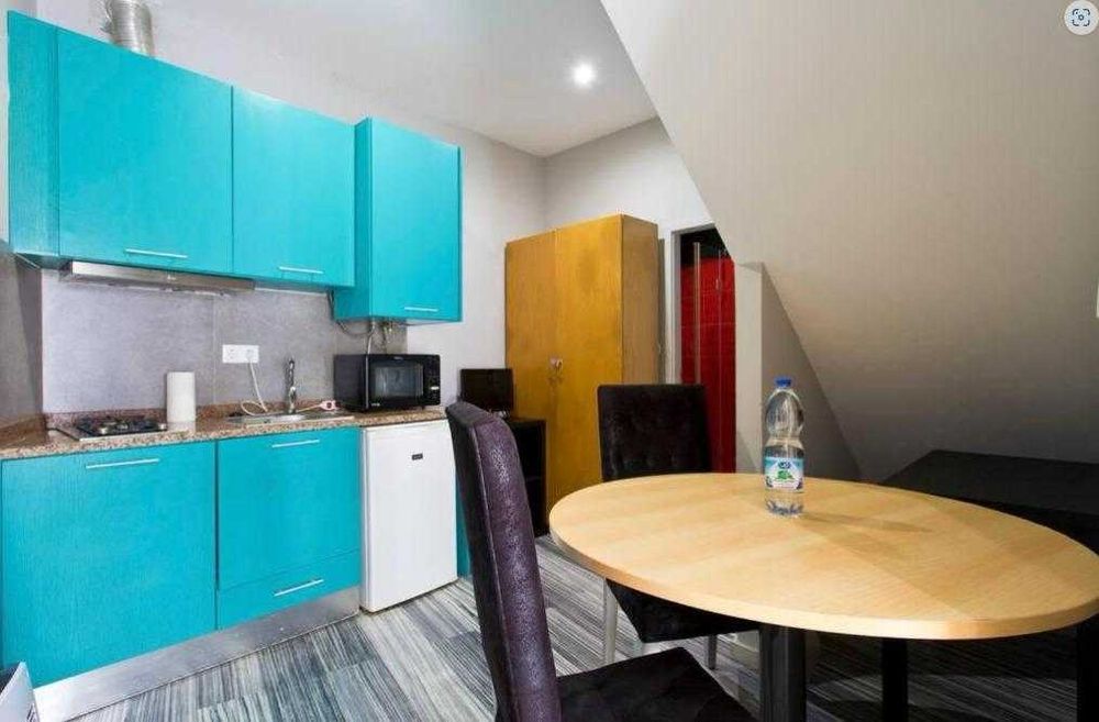 T0 na Ribeira com Licença de Alojamento Local – 30m²