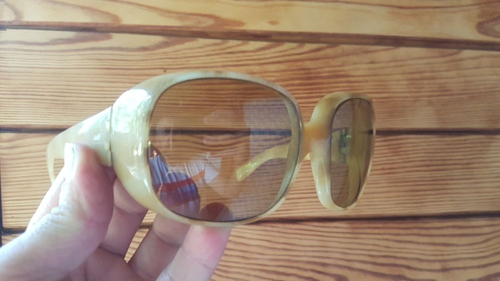 Do kolekcji - vintage 80 i 90 - okulary przeciwsloneczne