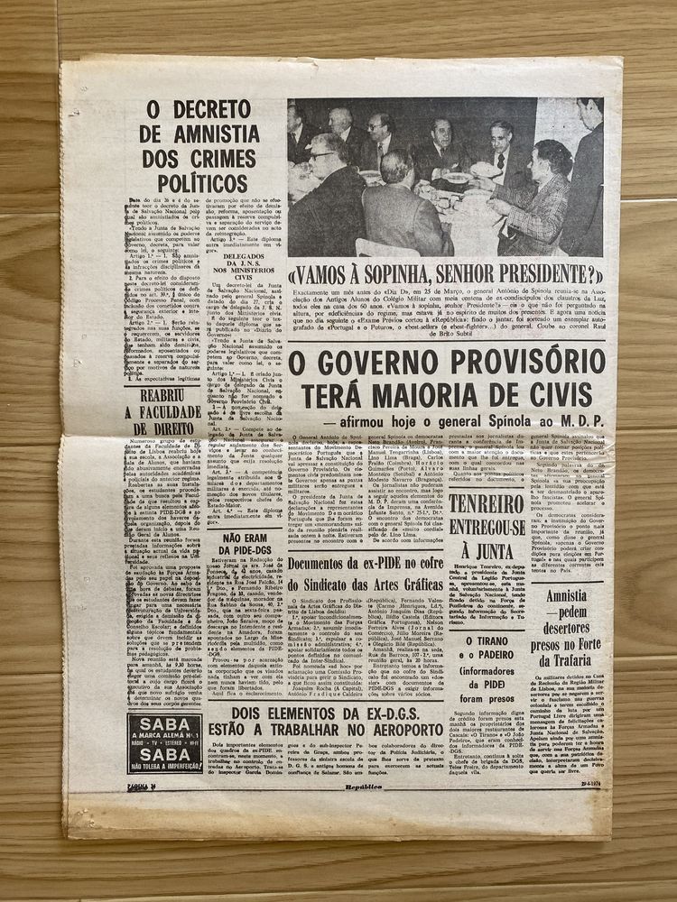 Jornal REPÚBLICA Dia 29 Abril 1974