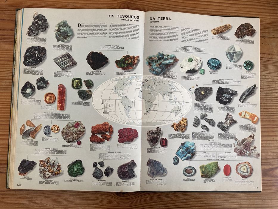 Livro Grande Atlas Mundial