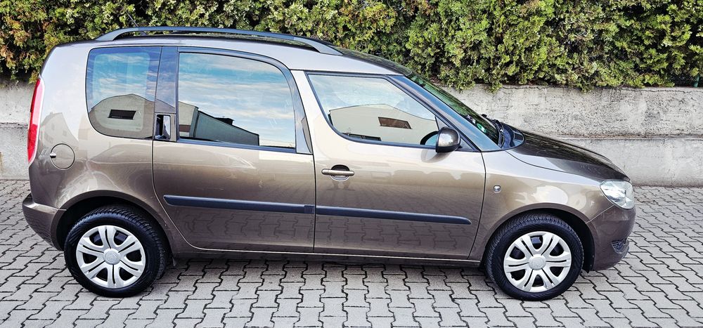 Skoda Roomster 1.2 benzyna 2013r