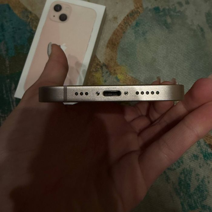 iPhone 13 рожевий 128 GB