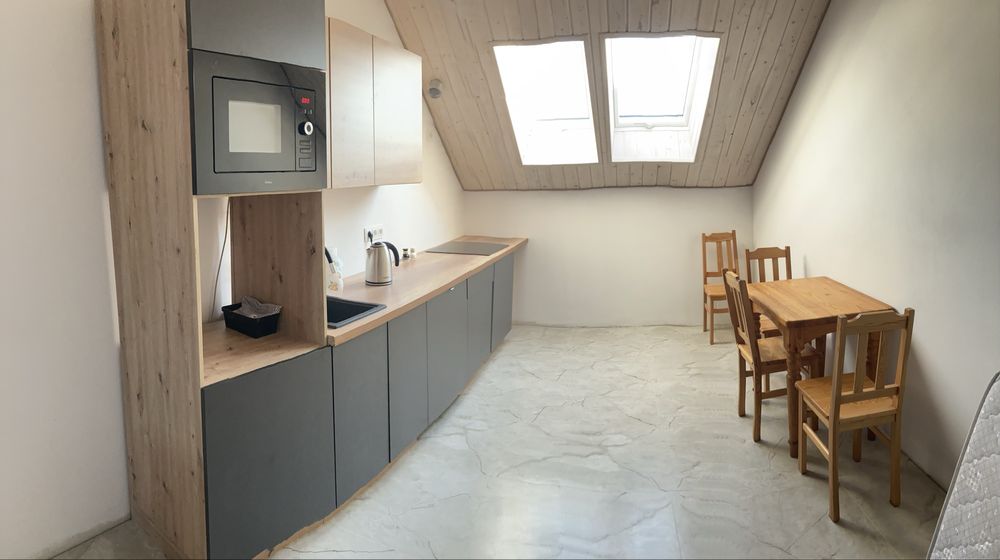 Pokoje apartament studio z kuchnia