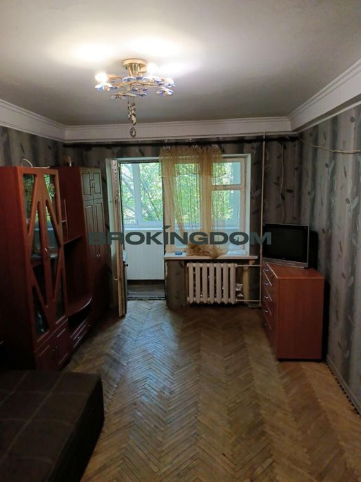 Продаж 3к квартири по вул Соломьянська 32