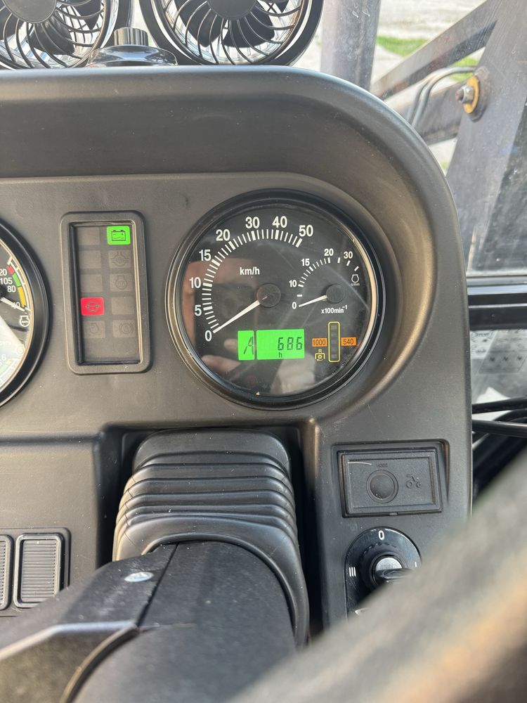 Трактор Мтз 892
