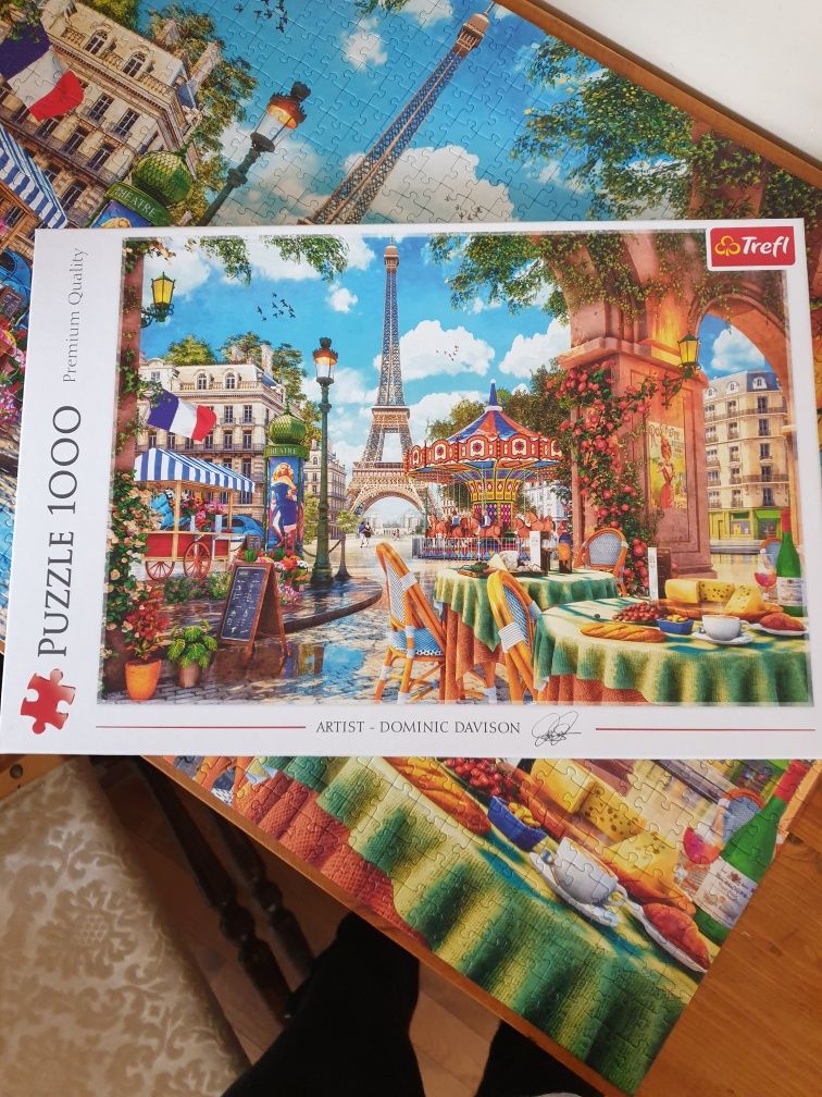 Puzzle firmy Trefl 1000 kompletne sprzedam