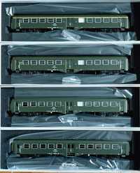 Zestaw 4 wagonów typu Ryflak firmy ROBO Kłodzko/Walbrzych oświetleniem