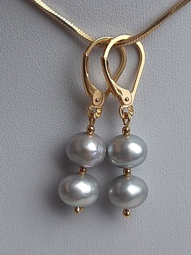 kolczyki z naturalnymi perłami