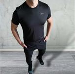 Чоловічий спортивний костюм Nike