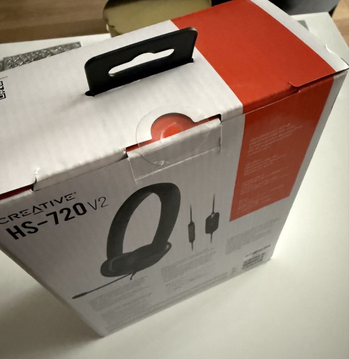 Słuchawki CREATIVE HS720 V2 Nauszne